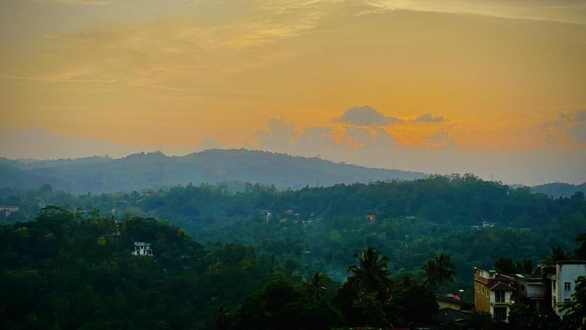 Kandy Hill Escape Eksteriør billede